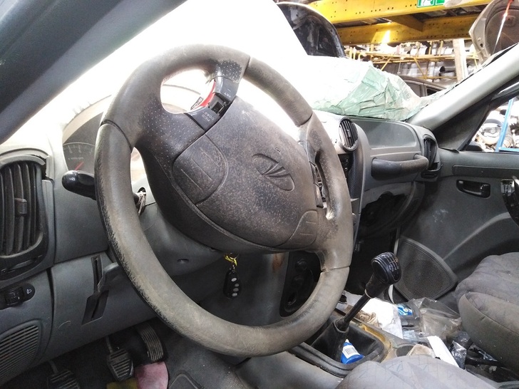  Mahindra PICK UP 2009    EN DESARME